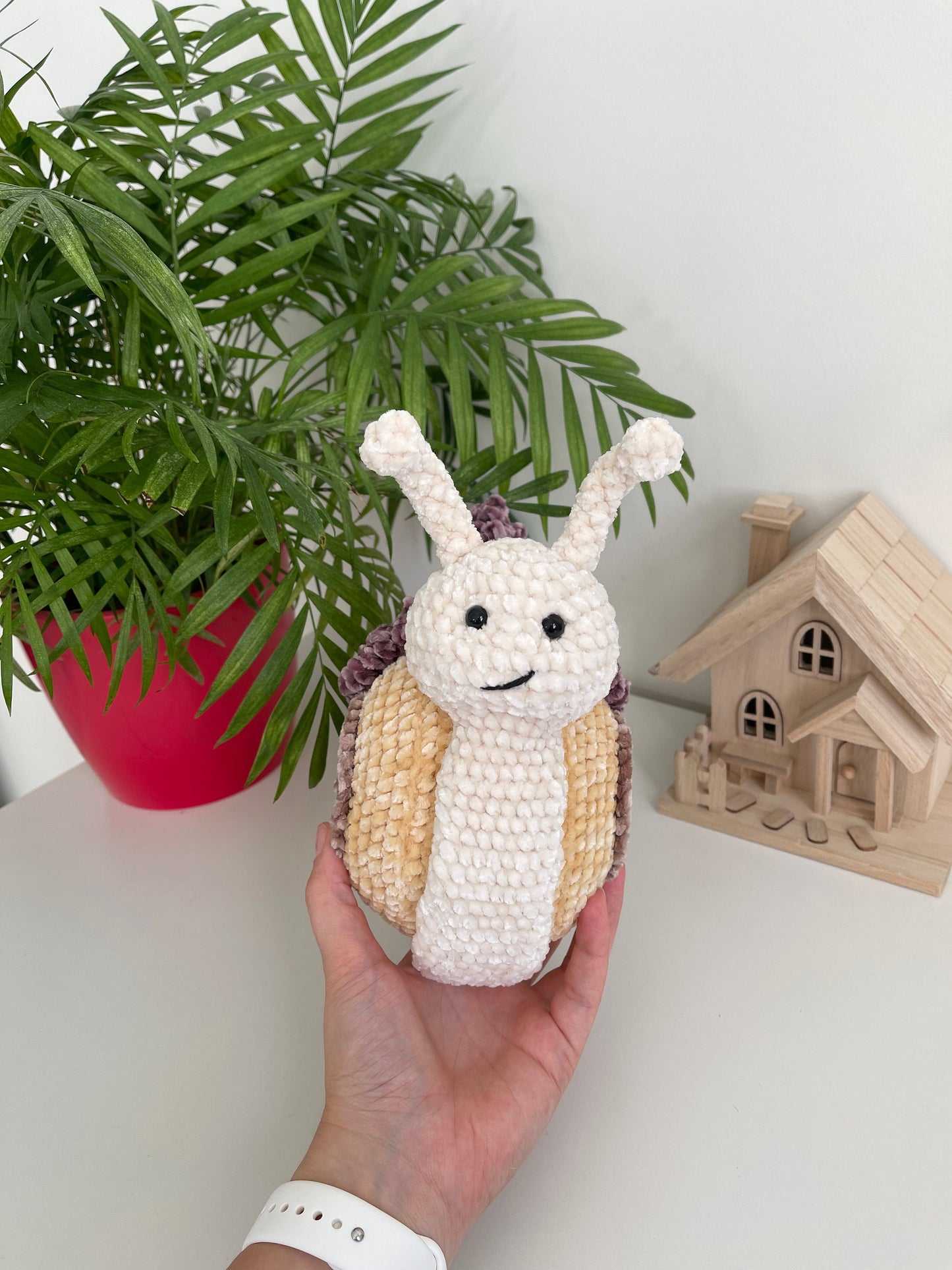 Snail With a House Crochet Pattern