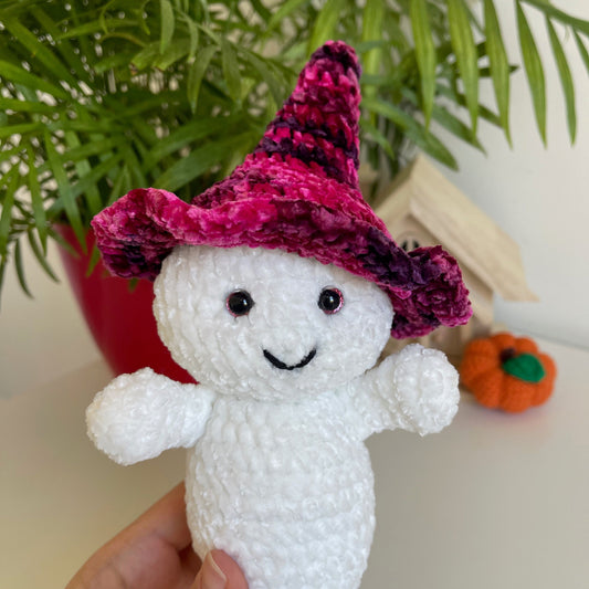 Little Ghost Crochet Pattern