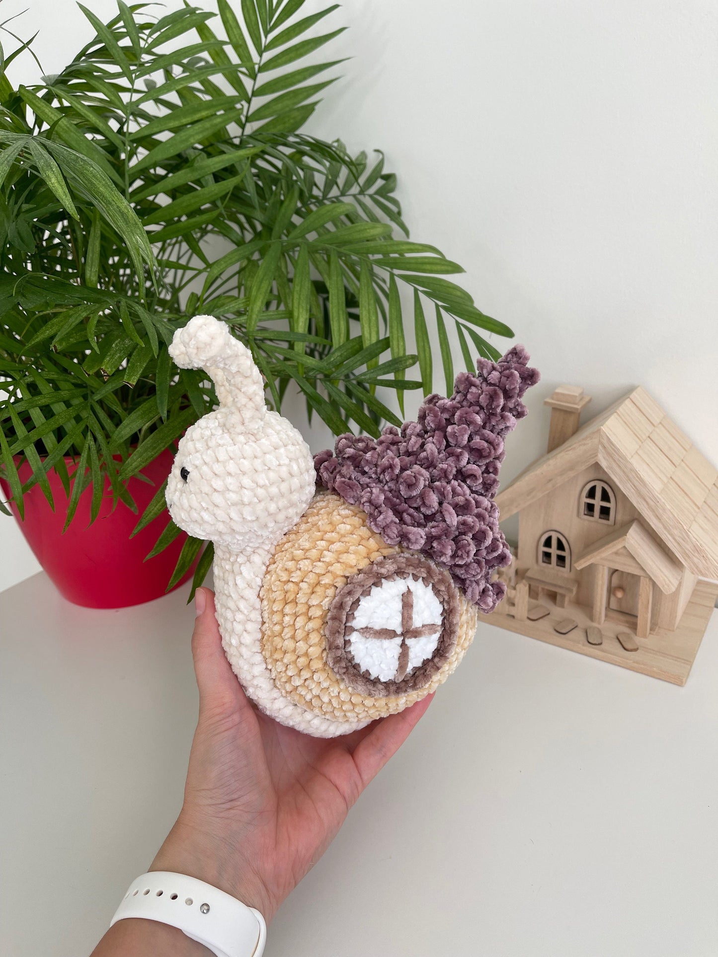 Snail With a House Crochet Pattern