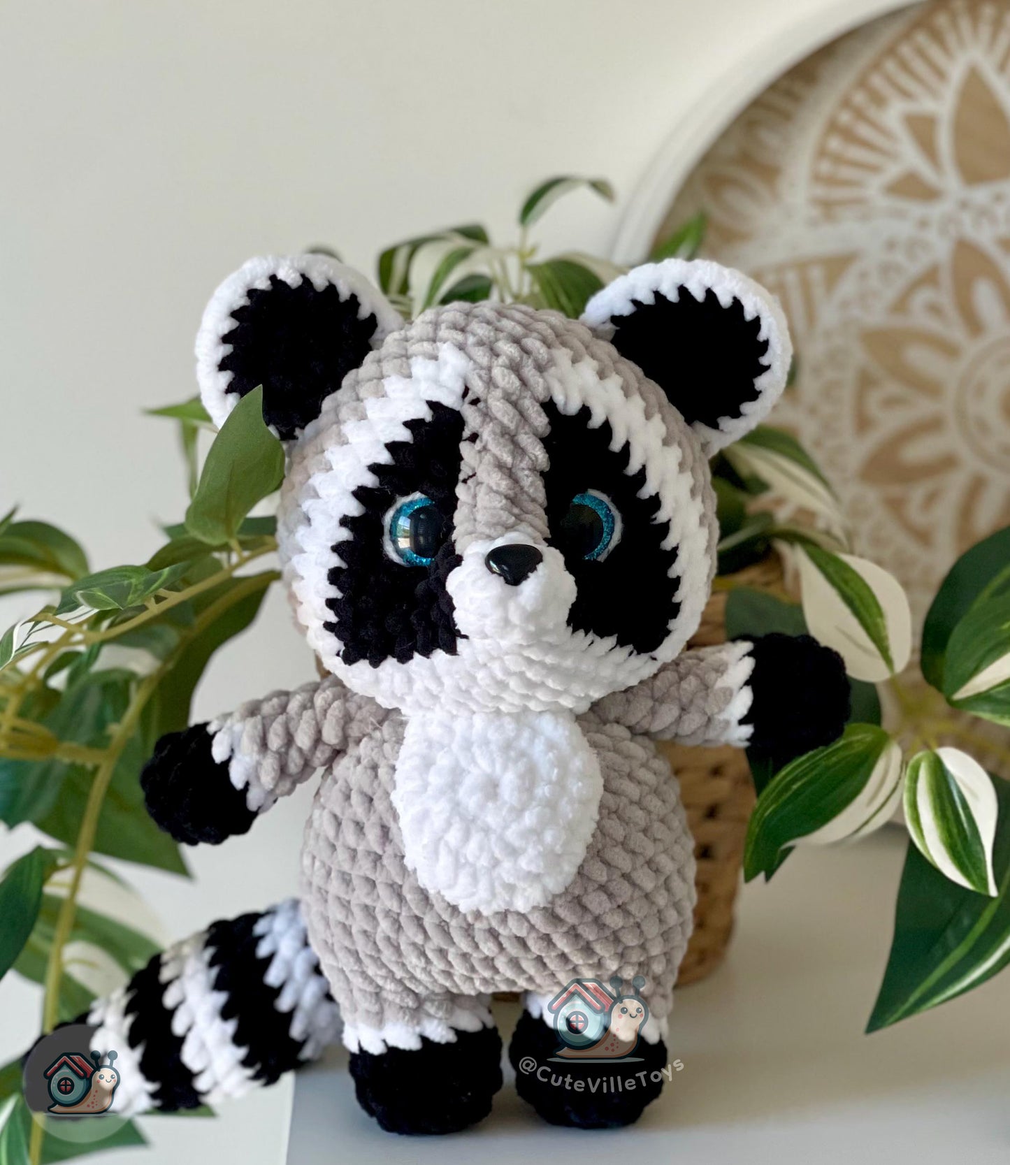 Raccoon Crochet Pattern