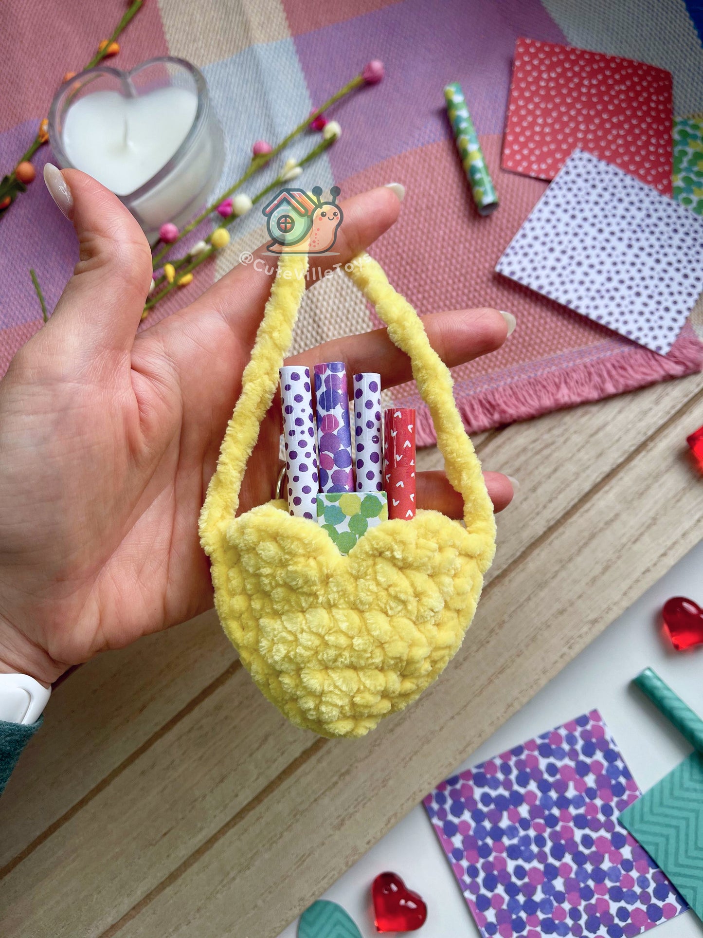 Postman Piggy Crochet Pattern