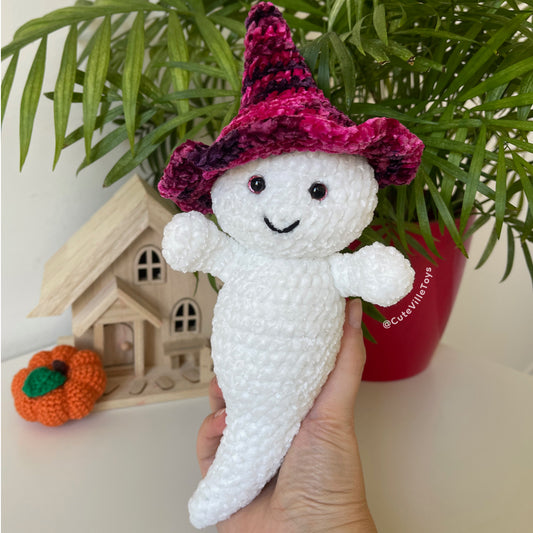 Little Ghost Crochet Pattern