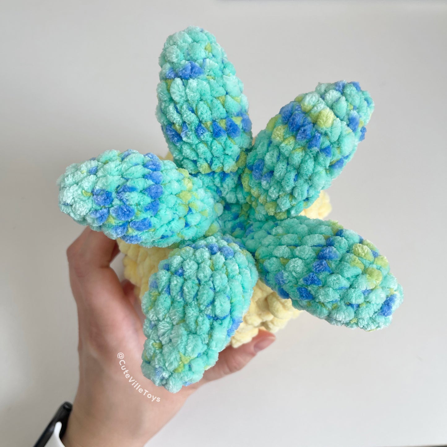 Pineapple Snail Crochet Pattern