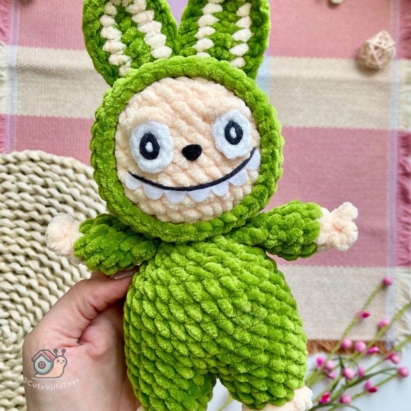 Toothy Crochet Pattern