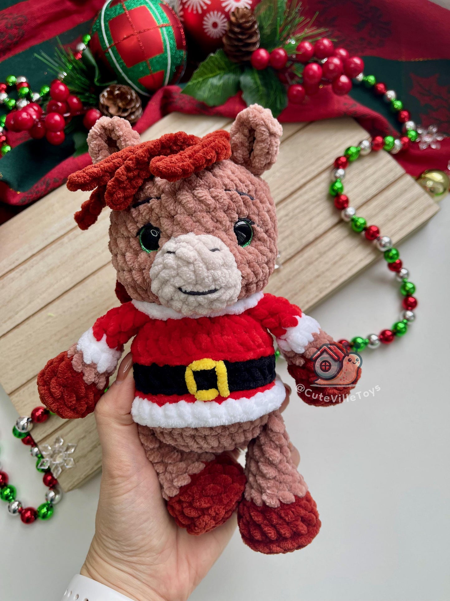 Christmas Horse Crochet Pattern