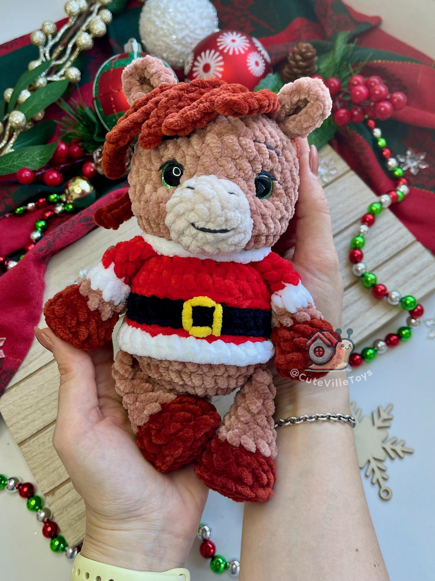 Christmas Horse Crochet Pattern