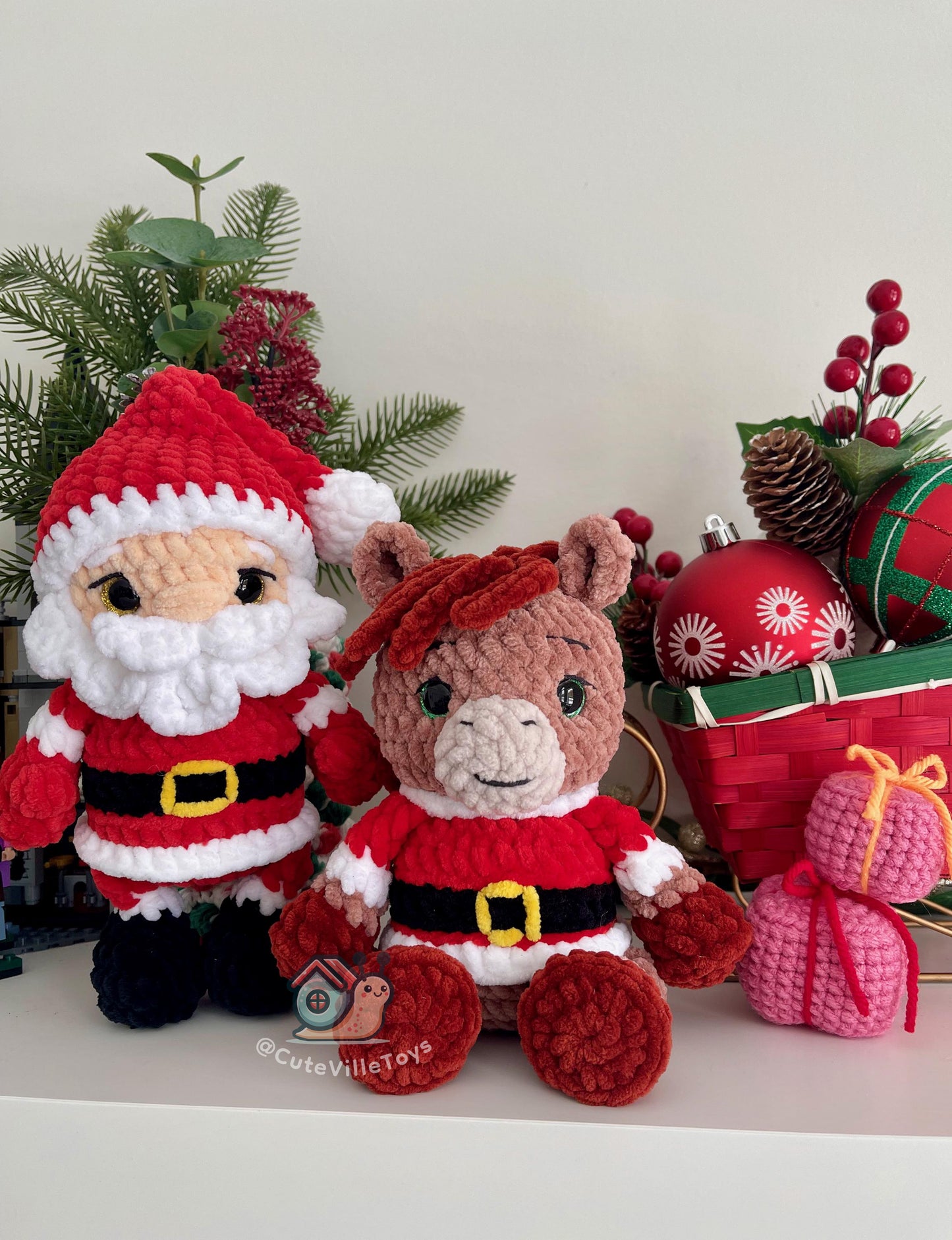 Christmas Horse Crochet Pattern