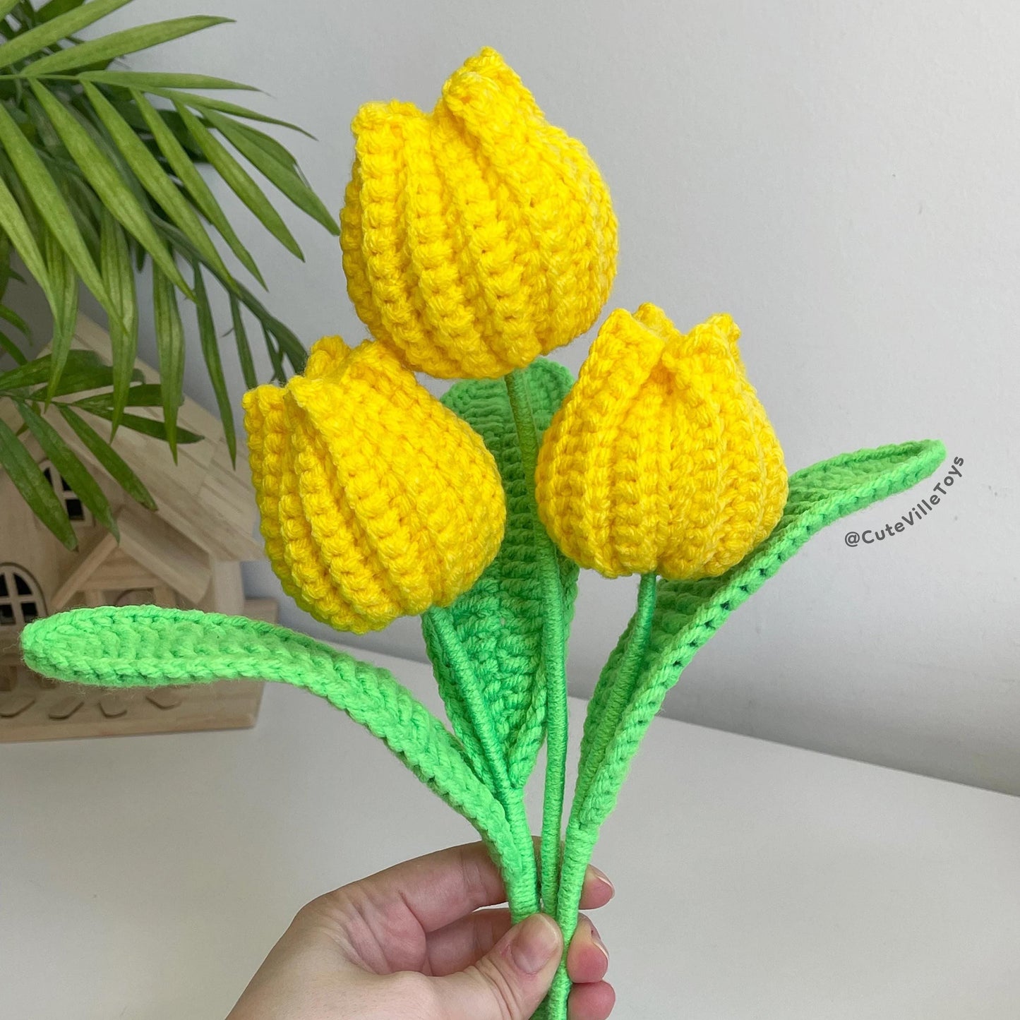 Tulips in Vase Crochet Pattern